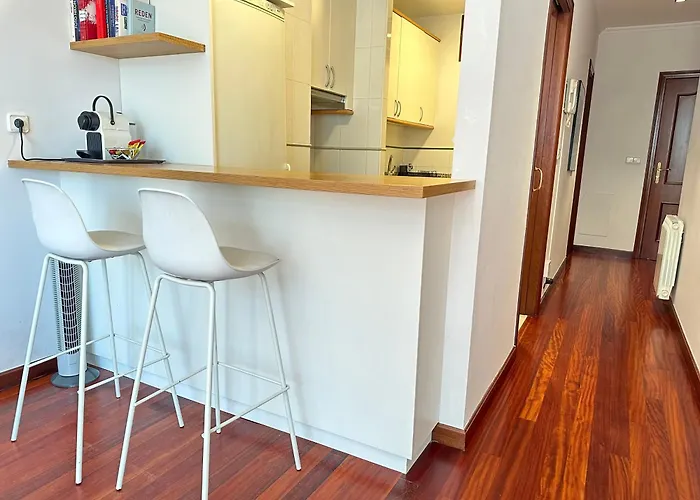 Downtown, Heart Daire Vigo